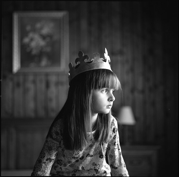 الملكة الحزينة صور أطفال حزينة جداً 2017 من قسم صور أطفال صغار حزينة